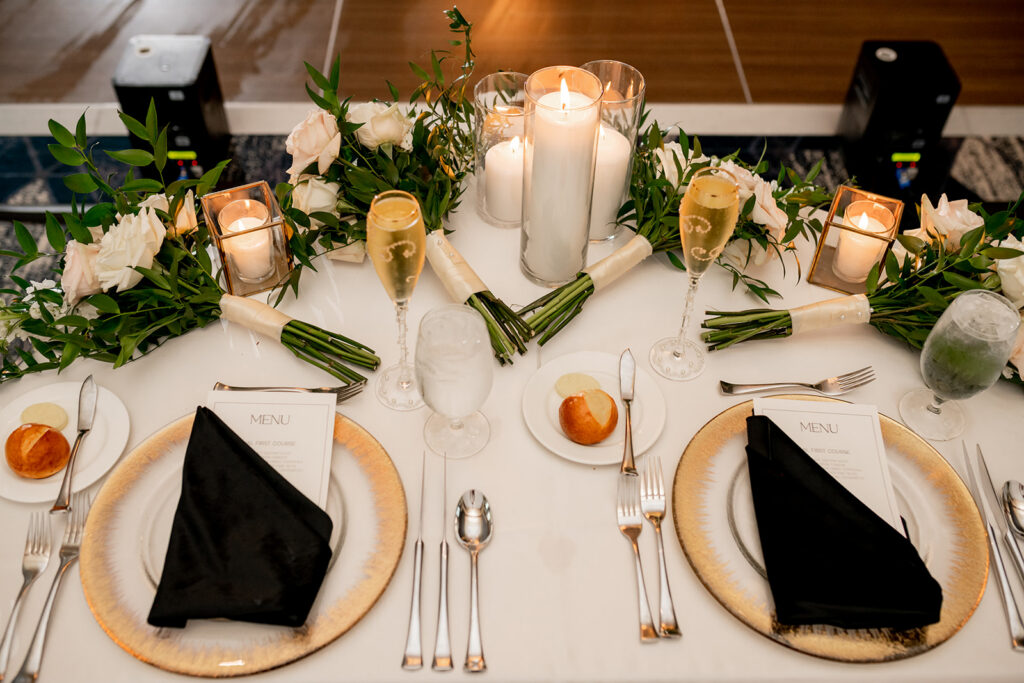 Real wedding reception decor inspiring looks not from Pinterest